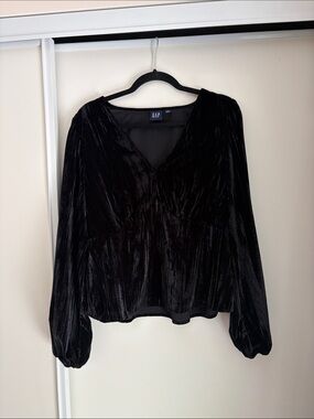 Witchy Black Velvet Top